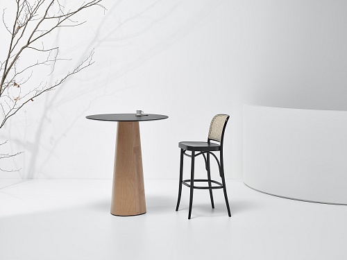 P.O.V. table 463_811 barstool